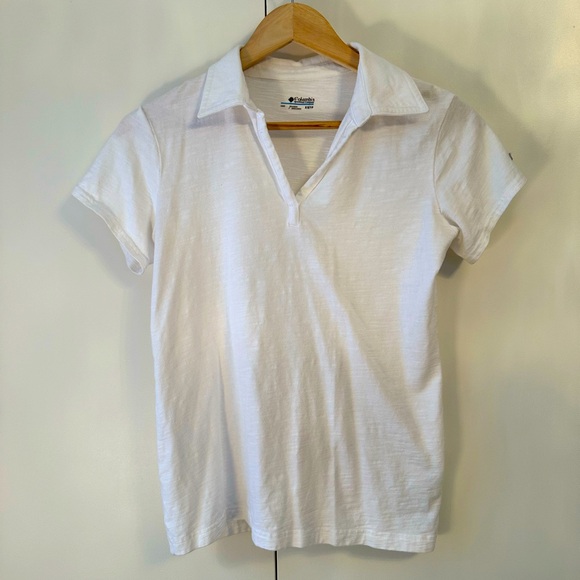Columbia Tops - Columbia white collared tee NWOT